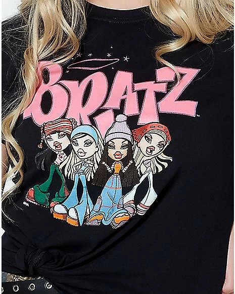 Best reviews of ๐ Bratz Group Pose T ๐ Shirt ๐ฅ - Image 2