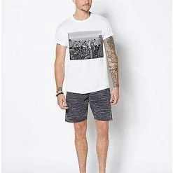 Best reviews of 😉 Skyscraper Group Photo T 👚 Shirt - Friends 😀 -Spencer's Shop 07588379 g