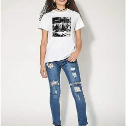 Wholesale 🔥 Three Wise Guys Couch Photo T 👚 Shirt - Friends 🔥 12 Wholesale 🔥 Three Wise Guys Couch Photo T 👚 Shirt - Friends 🔥 -Spencer's Shop 07588437 c